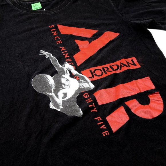 Nike Other - Jumpman Air Jordan Men T-Shirt Medium Young MJ Sin